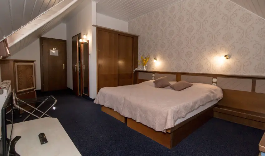 Hasik Hotel D�br�nte - Kedvezm�nyes �r f�lpanzi�val (min. 2 �j)