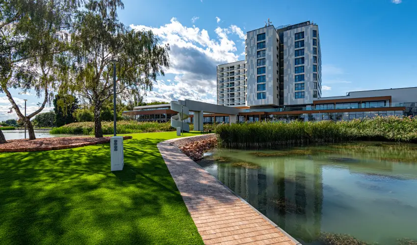 Hotel Helikon Keszthely - Tbbet kevesebbrt (min. 4 j)