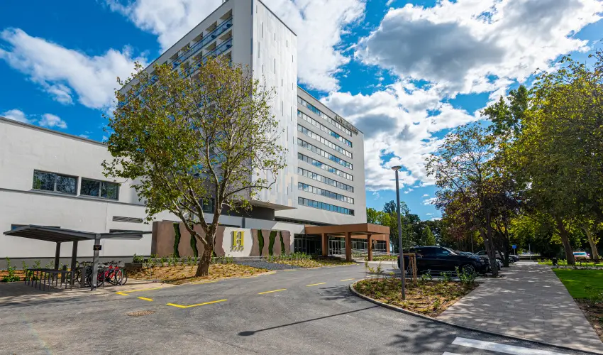 Hotel Helikon Keszthely - Tbbet kevesebbrt (min. 4 j)