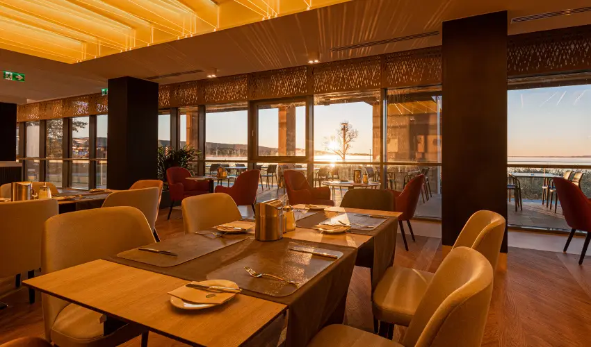 Hotel Helikon Keszthely - Tbbet kevesebbrt (min. 4 j)