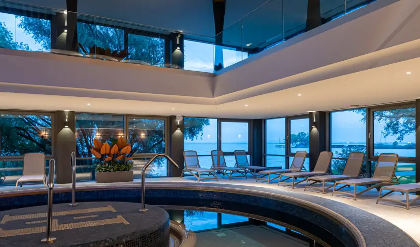 Hotel Helikon Keszthely - Tbbet kevesebbrt (min. 4 j)