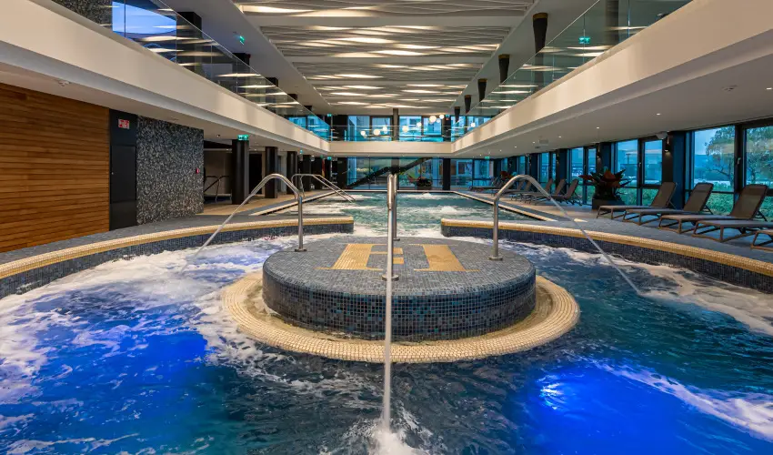 Hotel Helikon Keszthely - Tbbet kevesebbrt (min. 4 j)