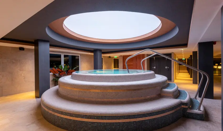 Hotel Helikon Keszthely - Tbbet kevesebbrt (min. 4 j)