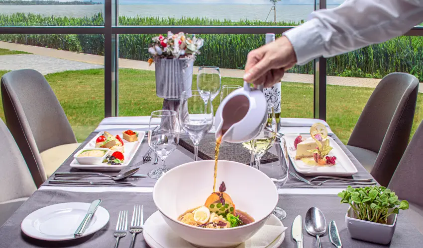 Hotel Helikon Keszthely - Tbbet kevesebbrt (min. 4 j)