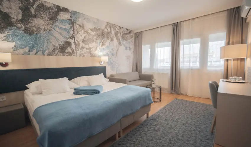 H�forr�s Hotel �s �d�l�park Gyula - Nyugd�jas kedvezm�nyes �rak reggelis ell�t�ssal (1 �jt�l)