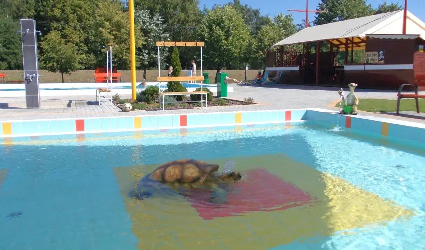 H�forr�s Hotel �s �d�l�park Gyula - Nyugd�jas kedvezm�nyes �rak reggelis ell�t�ssal (1 �jt�l)