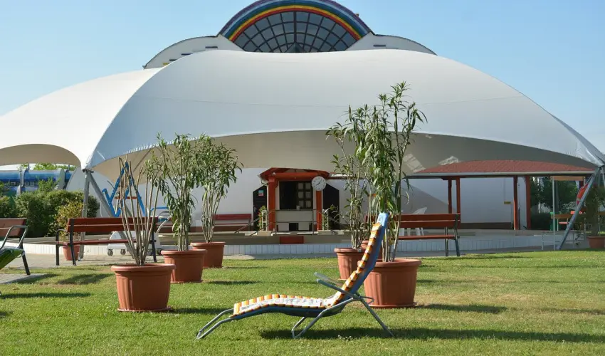 H�forr�s Hotel �s �d�l�park Gyula - Nyugd�jas kedvezm�nyes �rak reggelis ell�t�ssal (1 �jt�l)