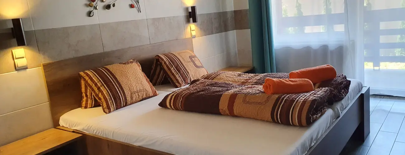 Hotel Hungaria Miskolctapolca Miskolctapolca - Nyugdjas kedvezmnyes rak nelltssal (1 jtl)