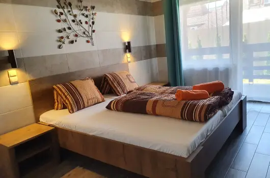 Hotel Hungaria Miskolctapolca - Nyugdjas kedvezmnyes rak flpanzis elltssal (min. 2 j)