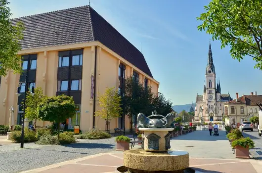 Hotel �rottk� - Tal�lkozzunk K�szegen! (min. 2 �j)