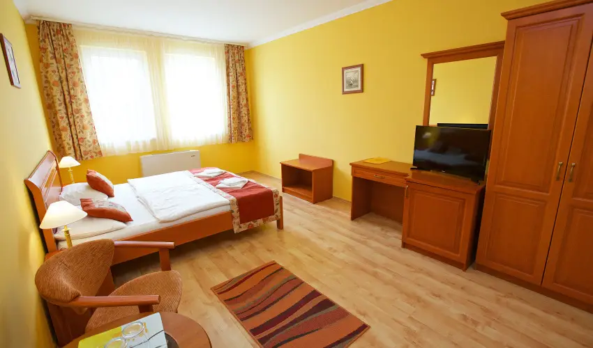 Hotel Jrja Hajdszoboszl - Nyugdjas akci, nem csak nyugdjasoknak (min. 6 j)