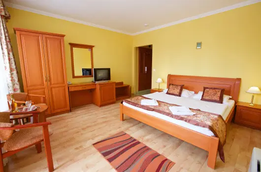 Hotel Jrja - Nyugdjas akci, nem csak nyugdjasoknak (min. 6 j)