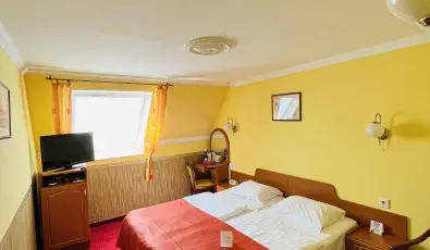 Hotel Korona Wellness, Rendezv�ny & Borhotel Eger Eger