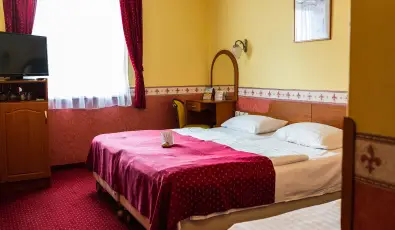 Hotel Korona Wellness, Rendezv�ny & Borhotel Eger Eger