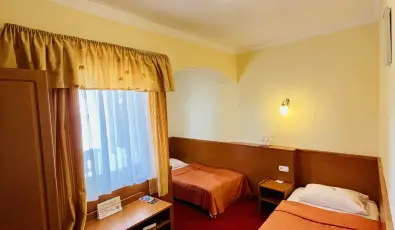 Hotel Korona Wellness, Rendezv�ny & Borhotel Eger Eger