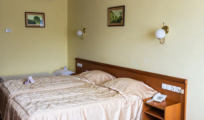 Hotel Korona Wellness, Rendezv�ny & Borhotel Eger Eger - Egri Bikav�r (min. 2 �j)