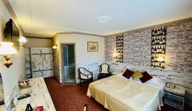 Hotel Korona Wellness, Rendezv�ny & Borhotel Eger Eger