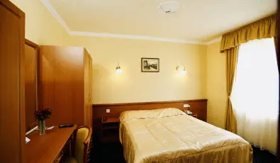 Hotel Korona Wellness, Rendezv�ny & Borhotel Eger Eger