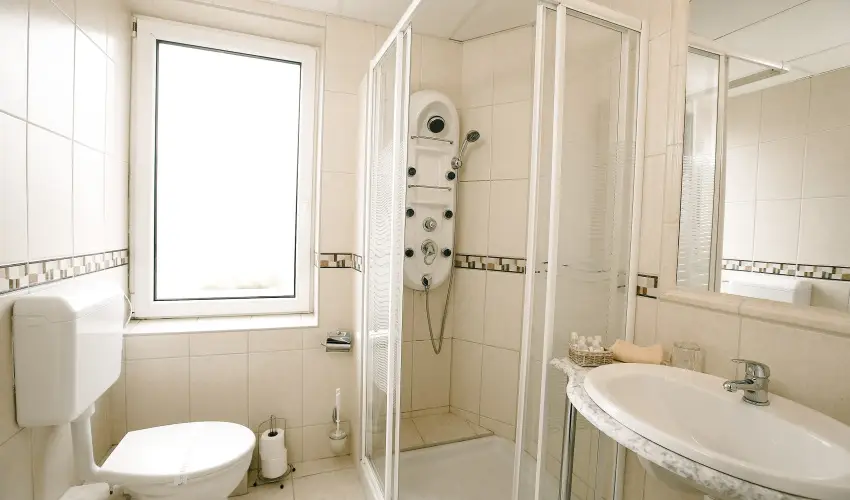 Hotel Korona Wellness, Rendezv�ny & Borhotel Eger Eger - Egri Bikav�r (min. 2 �j)