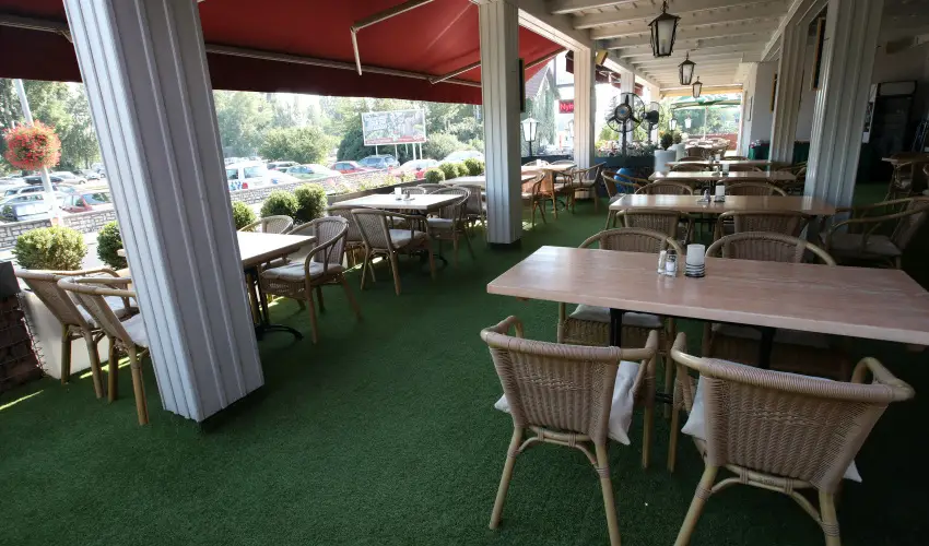 Hotel Laroba Alsrs - Szenior balatoni pihens nyugdjas igazolvnnyal! (min. 2 j)