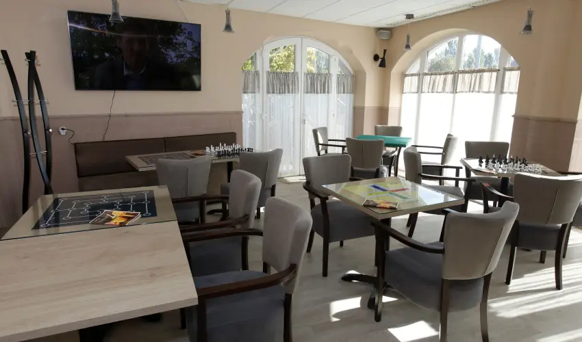 Hotel Laroba Alsrs - Szenior balatoni pihens nyugdjas igazolvnnyal! (min. 2 j)