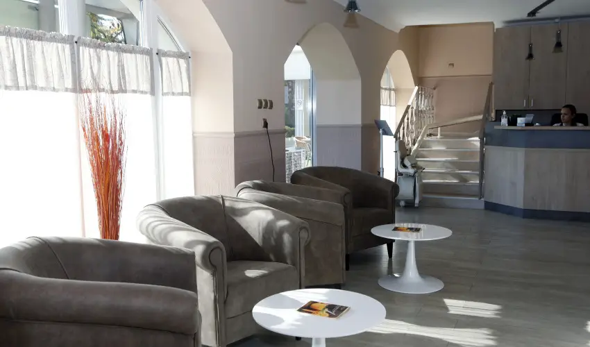 Hotel Laroba Alsrs - Szenior balatoni pihens nyugdjas igazolvnnyal! (min. 2 j)