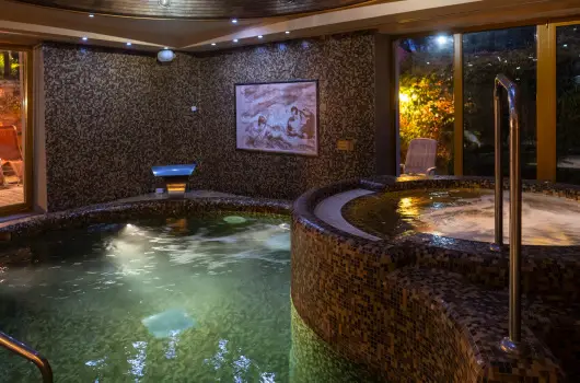 Hotel Laroba - Laroba Wellness Napok reggelivel (min. 2 �j)