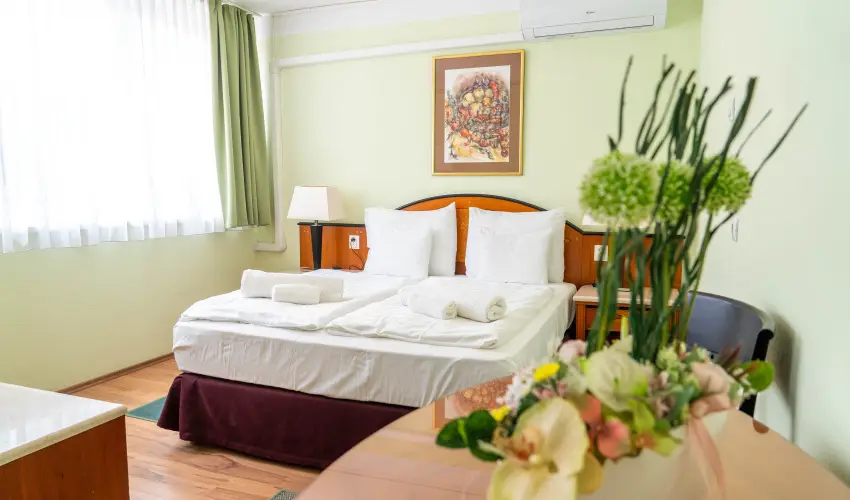 Majerik Hotel Hévíz - Hévízi kikapcsolódás reggelivel (min. 2 éj)