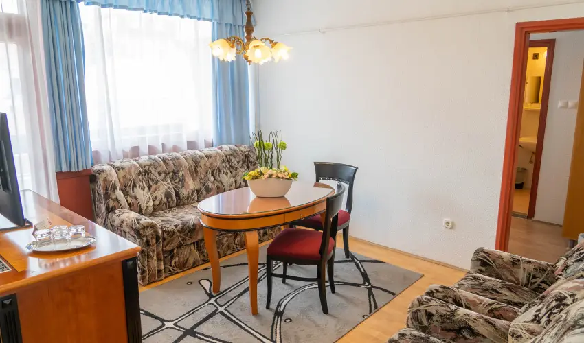 Majerik Hotel Hévíz - Hévízi kikapcsolódás reggelivel (min. 2 éj)