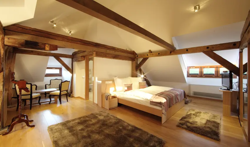 Hotel Historia Malomkert Veszpr�m - Nyugd�jas kedvezm�nyes �rak f�lpanzi�s ell�t�ssal (1 �jt�l)