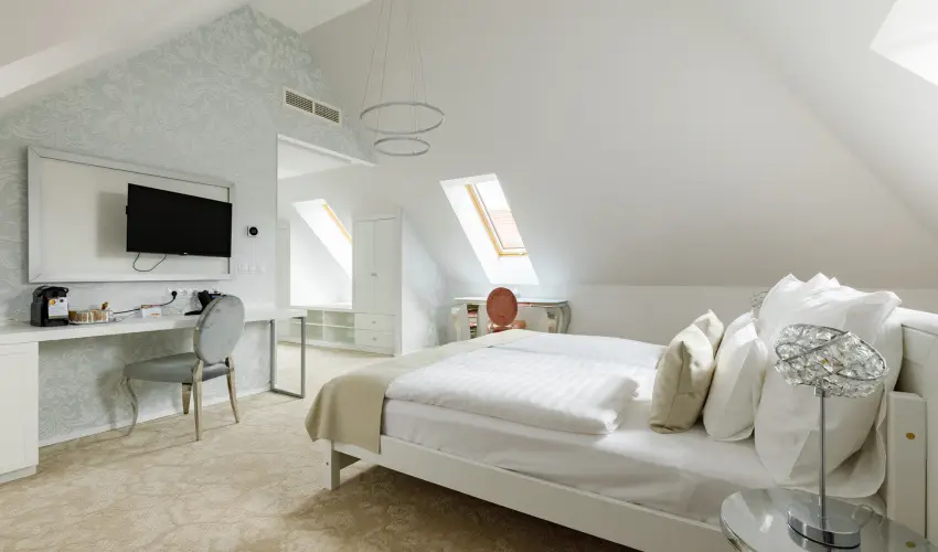 Hotel Historia Malomkert Veszpr�m - Nyugd�jas kedvezm�nyes �rak f�lpanzi�s ell�t�ssal (1 �jt�l)