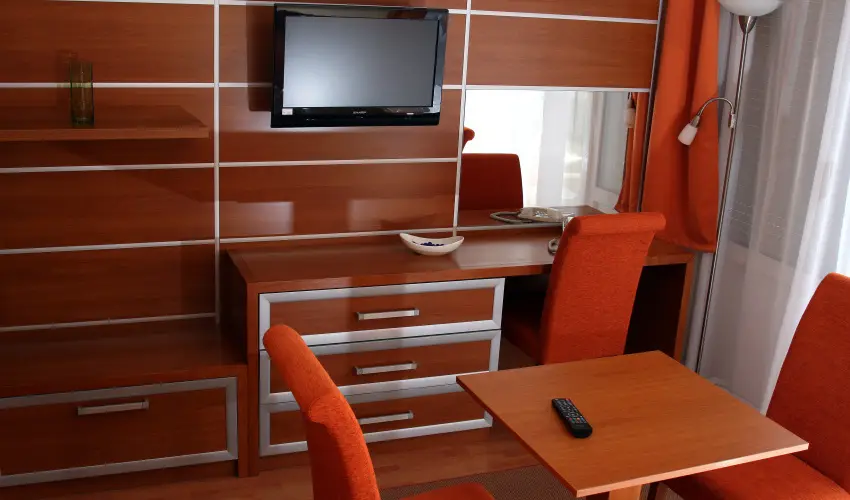 Hotel Napsugr Hvz Hvz - Nyugdjas kedvezmnyes rak reggelis elltssal (1 jtl)