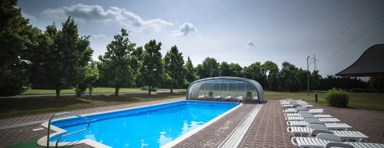 Hotel Ovit Keszthely - Jaj, gy lvezem n a strandot... (min. 2 j)