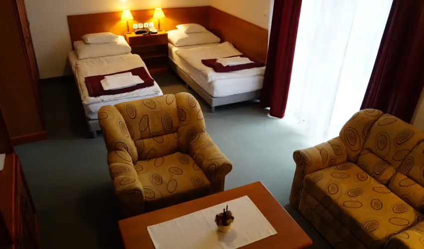 Hotel Ovit Keszthely - Tli feltltds (1 jtl)