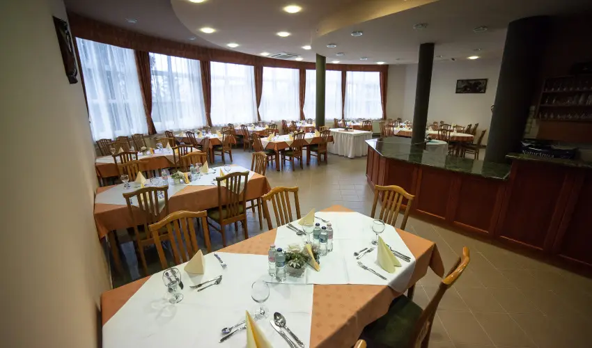 Hotel Ovit Keszthely - Tli feltltds (1 jtl)