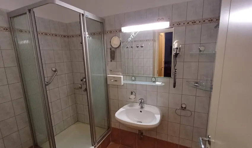 Hotel Ovit Keszthely - Tli feltltds (1 jtl)