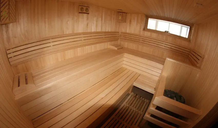 Hotel Panorma Balatongyrk Balatongyrk - Frisst tavasz (min. 2 j)