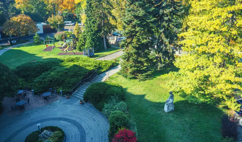 Hotel Panorma Balatongyrk Balatongyrk - Frisst tavasz (min. 2 j)