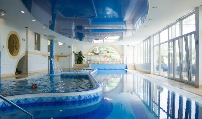 Hotel Panorma Balatongyrk Balatongyrk - Frisst tavasz (min. 2 j)