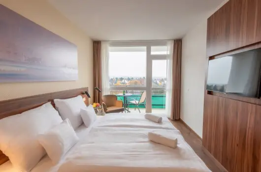 Hunguest Hotel Panor�ma - �vind�t� Sz�ll�svad�szat H�v�zen, f�rd�bel�p�vel (min. 2 �j)