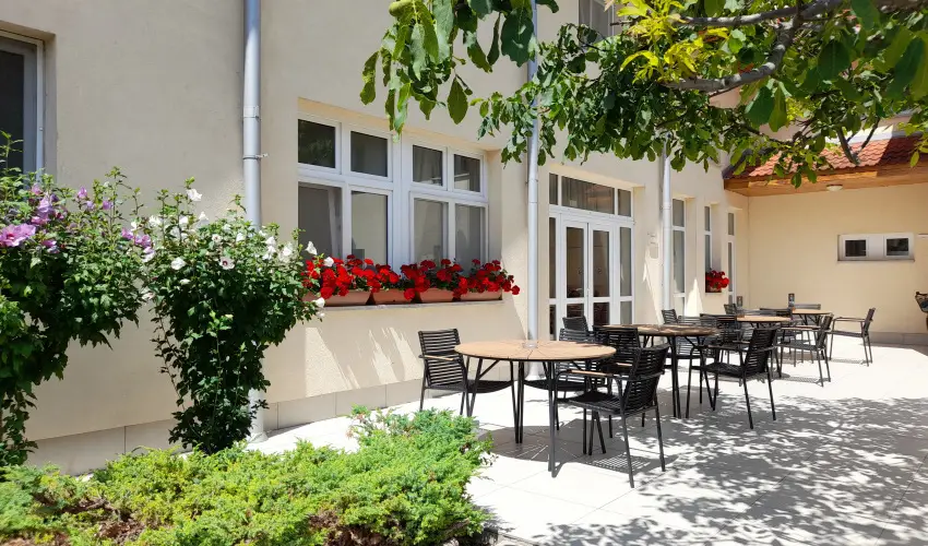 Hotel Platn Szkesfehrvr Szkesfehrvr - Barangols a Bory-vrban (min. 2 j)