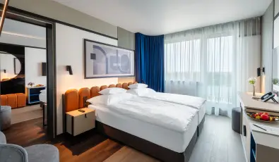 Hunguest Bk Bk, Bkfrd