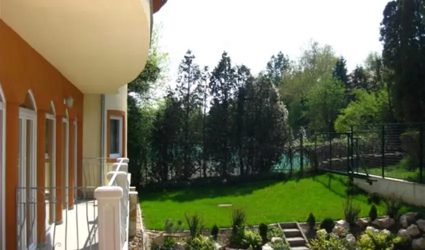 Sante Hvz Hvz - Nyugdjas kedvezmnyes rak reggelis elltssal (1 jtl)