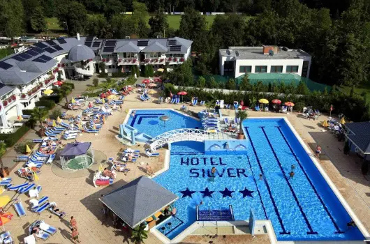 Silver Hotel - Legjobb �r f�lpanzi�val (min. 2 �j)