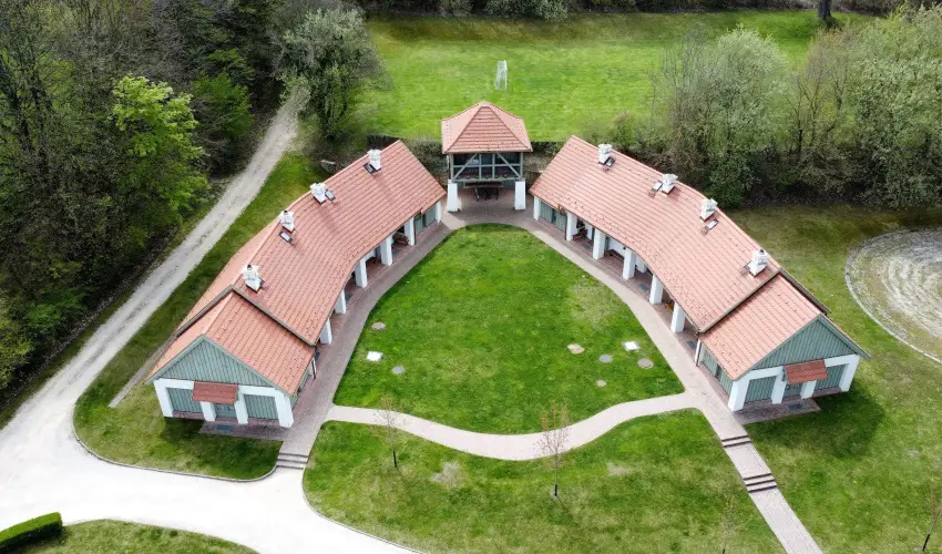 Hotel Szpalma Porva-Szpalmapuszta - Nyugdjas kedvezmnyes rak (1 jtl)