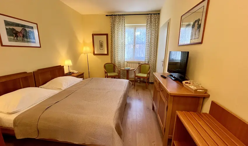 Hotel Szpalma Porva-Szpalmapuszta - Nyugdjas kedvezmnyes rak (1 jtl)