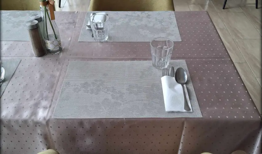 Hotel Unicornis Eger - Nyugdjas kedvezmnyes rak reggelis elltssal (1 jtl)