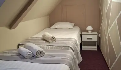 Hotel Unicornis Eger