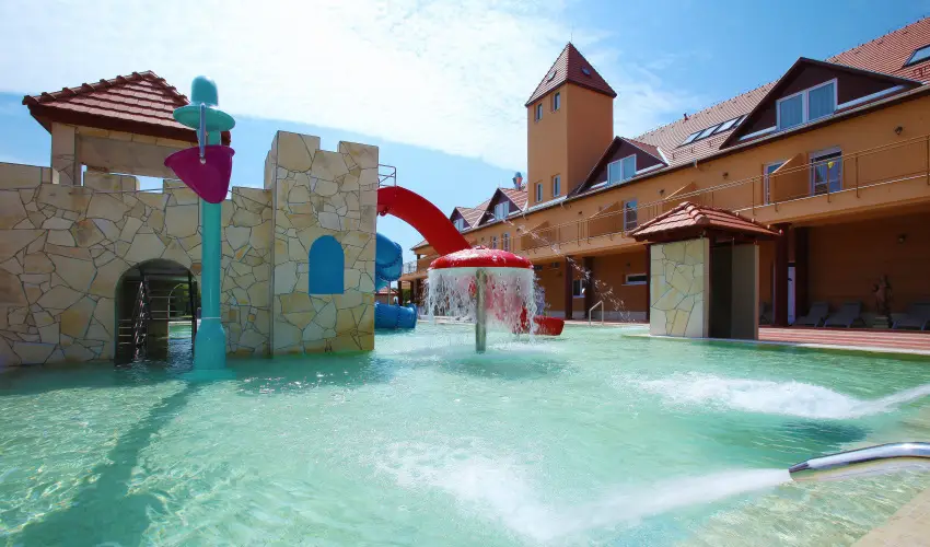 Termál Hotel Vesta Tápiószecső - Kikapcsolódás félpanziós ellátással (1 éjtől)