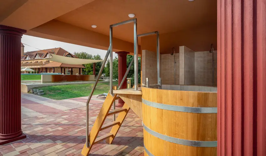 Term�l Hotel Vesta T�pi�szecs� - Kikapcsol�d�s f�lpanzi�s ell�t�ssal (1 �jt�l)